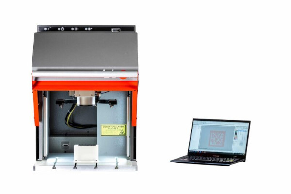 Industrial laser marking station LBOX